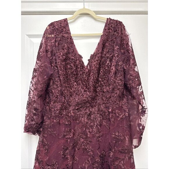 Mac Duggal Size 14 Burgundy 20409 Embellished Illusion Long Sleeve V Neck Gown - Picture 5 of 10